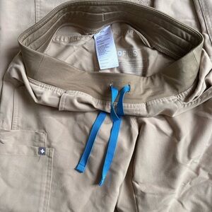 Figs Khaki Kade Cargo Scrub Pants